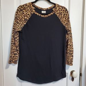 PINK VICTORIAS SECRET Leopard 3/4 Sleeve Tee